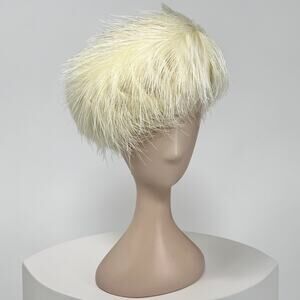 Vintage 1950s Frost Bros Ivory Ostrich Feather Cocktail Hat Jackie O Bridal